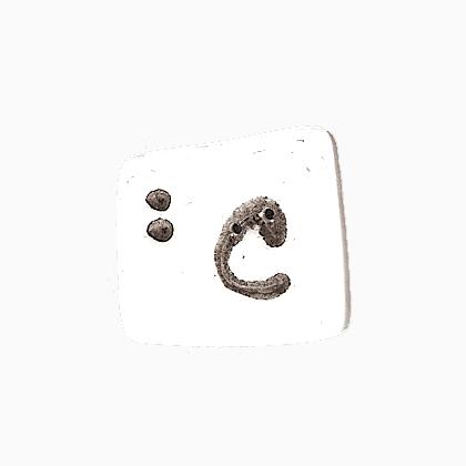 0500C - White Letter C