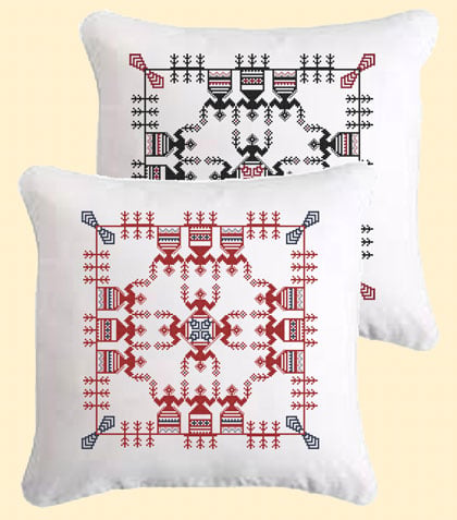 Coussin: Russia