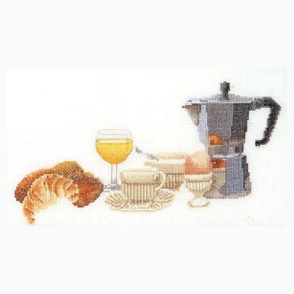 Petit Dejeuner - Aida