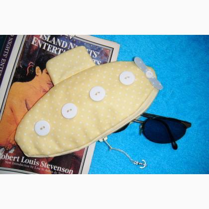 Yellow submarine