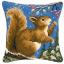 Coussin: Écureuil en hiver