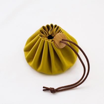 Pochette en cuir - Jaune