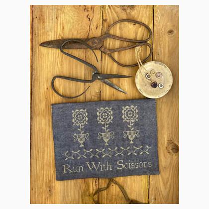 Run With Scissors Sewing PouchPattern