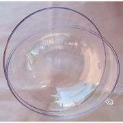 Boule en plastique 10cm.