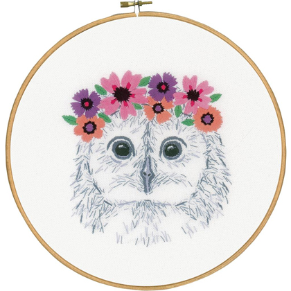 Chouette avec fleurs