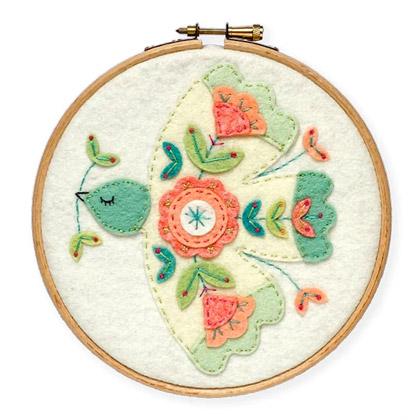 Kit Feutrine - Colombe fleuri - avec tambur