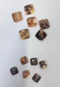 Boutons de nacre - Carrés