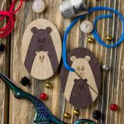 Needle Nanny - Ours