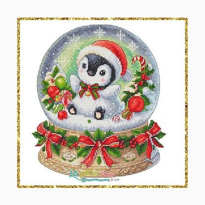 Christmas Penguin Snowball