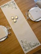 Chemin de Table - Wild on Purpose