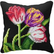 Coussin - Tulipes sur fond noir
