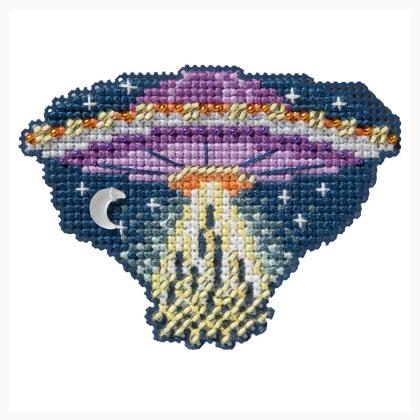 Seasonal Ornament : UFO