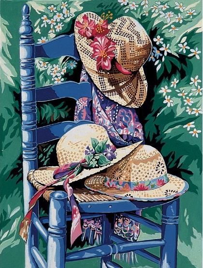 Chaise avec chapeaux