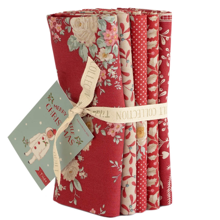 Tilda Merry Little Christmas Fat Quarter Bundle Red de Tone Finnanger ...