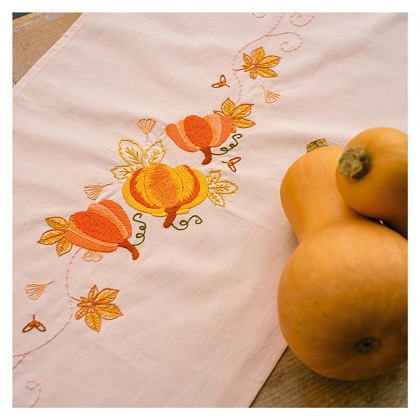 Chemin de Table - Citrouilles d\'automne