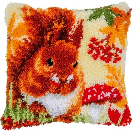 Coussin - Ecureuil en automne