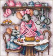 Un cupcake sucré avec les souris