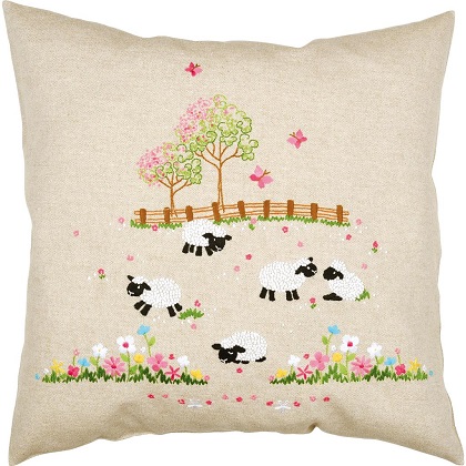 Coussin - Moutons dans le pré