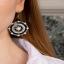Boucles d'oreilles rondes - Motif noir et blanc