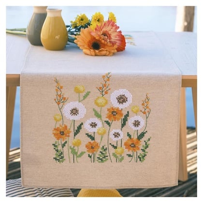 Chemin de Table - Fleurs duveteuses