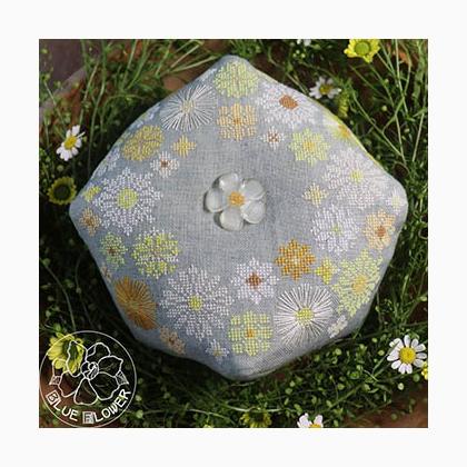 Daisy Crown Biscornu
