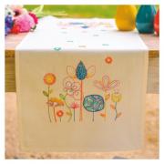 Chemin de table - Motifs floraux élégants